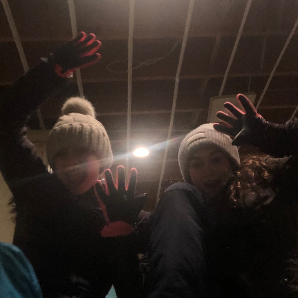 Meet your Posher, Lola